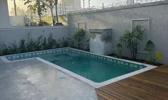 Imagem 3: CASA RESIDENCIAL em BALNEÁRIO PIÇARRAS - SC, Centro