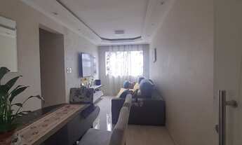 Imagem 2: Apartamento venda com 52m², 2 quartos, 1 banheiro, 1 vaga de garagem e armários embutidos