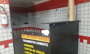 Imagem 7: Galpão comercial com aproximadamente 180m2 de área, localizado em um maravilhoso ponto com