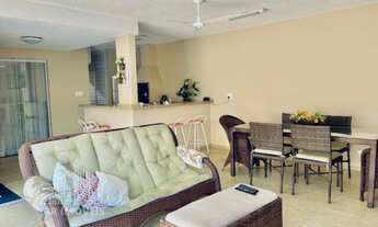 Imagem 3: RR9187 Casa 200m² CONDOMÍNIO TAMBORÉ 6 - OPORTUNIDADE - 3 Dorms 4 Vagas - Santana de Parna