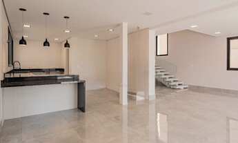 Imagem 6: RR9220 Casa 310m² CONDOMÍNIO RESIDENCIAL 3 - OPORTUNIDADE - 3 Suítes 4 Vagas - Santana de