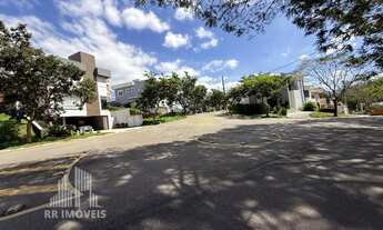 Imagem 2: RR8943 Casa 250m² CONDOMÍNIO NEW VILLE - OPORTUNIDADE - Santana de Parnaíba, SP - Ótima Lo