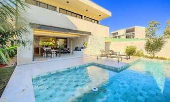 Imagem 2: RR7774 Casa 386m² CONDOMÍNIO RESIDENCIAL ITAHYÊ - OPORTUNIDADE - 4 Suítes 4 Vagas - Santan