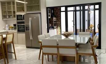 Imagem 3: RR7978 Casa MOBILIADA 198m² CONDOMÍNIO NEW VILLE - OPORTUNIDADE - 3 Dorms 4 Vagas - Santan