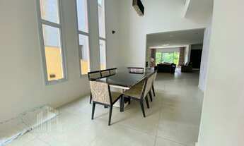 Imagem 3: RR7830 Casa 425m² CONDOMÍNIO VALVILLE I - OPORTUNIDADE - 4 Suítes 4 Vagas - Santana de Par