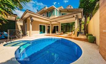 Imagem 3: RR8136 Casa 290m² CONDOMÍNIO RESIDENCIAL 3 - OPORTUNIDADE - 3 Suítes 4 Vagas - Santana de