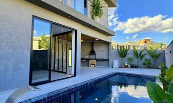 Imagem 2: RR8272 Casa 180m² CONDOMÍNIO NOVA JAGUARI - OPORTUNIDADE - 3 Suítes 3 Vagas - Santana de P