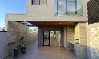 Imagem 2: RR8271 Casa 148m² CONDOMÍNIO NOVA JAGUARI - OPORTUNIDADE - 3 Suítes 2 Vagas - Santana de P