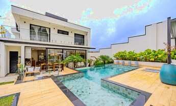 Imagem 4: RR8336 Casa 440m² CONDOMÍNIO GENESIS II - OPORTUNIDADE - 4 Suítes 6 Vagas - Santana de Par