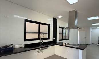 Imagem 3: RR8269 Casa 150m² CONDOMÍNIO NOVA JAGUARI - OPORTUNIDADE - 3 Dorms 2 Vagas - Santana de Pa