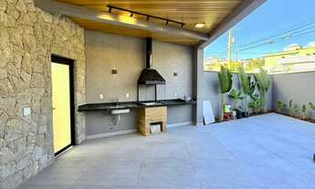 Imagem 4: RR8272 Casa 180m² CONDOMÍNIO NOVA JAGUARI - OPORTUNIDADE - 3 Suítes 3 Vagas - Santana de P