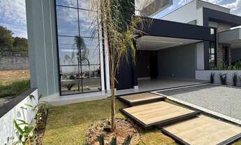 Imagem 2: RR0274 Casa 192m² CONDOMÍNIO ENGENHO VELHO - OPORTUNIDADE - 2 Suítes 4 Vagas - Nova Odessa