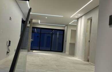 Imagem 6: RR8708 Casa 209m² CONDOMÍNIO NEW VILLE - OPOETUNIDADE - 4 Dorms 4 Vagas - Santana de Parna