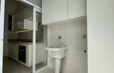 Imagem 7: RR0300 Casa 138m² - PARQUE UNIVERSITÁRIO - OPORTUNIDADE - 3 Dorms 2 Vagas - Americana, SP