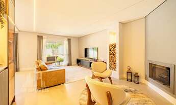 Imagem 2: RR9271 Casa 237m² CONDOMÍNIO TAMBORÉ 7 - OPORTUNIDADE - 3 Suítes 3 Vagas - Santana de Parn