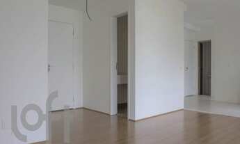 Imagem 7: 3 dormitórios na Rua Senador César Lacerda Vergueiro