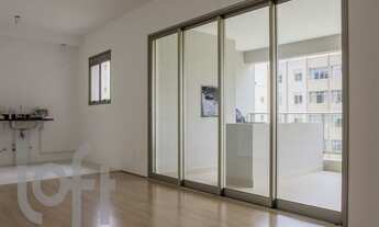 Imagem 3: 3 dormitórios na Rua Senador César Lacerda Vergueiro