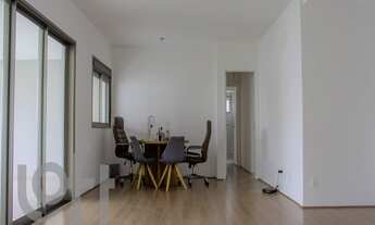 Imagem 5: 3 dormitórios na Rua Senador César Lacerda Vergueiro