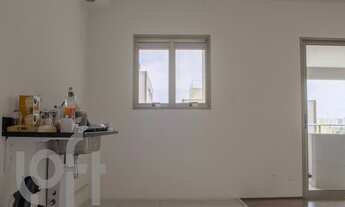 Imagem 6: 3 dormitórios na Rua Senador César Lacerda Vergueiro