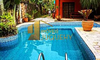 Imagem: Casa de 3 quartos com piscina e área de