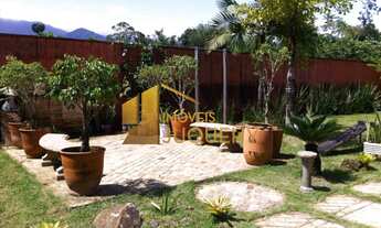 Imagem 7: Casa de 3 quartos com piscina e área de churrasqueira em Camburi, São Sebastião-SP: luxo e