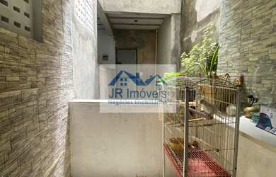 Imagem 5: Casa à Venda de 6 quartos, sendo 1 suíte e 3 Pavimentos em Narandiba - Salvador - BA