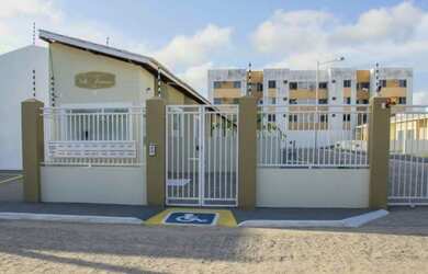 Imagem 3: Vendo Casa no Condomínio Villa Formosa, lado da sombra com ótima ventilação natural. 2/4