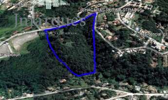 Imagem: Terreno com potencial para empreendimento