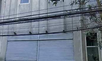 Imagem: Galpão à venda, nas próximo da estação