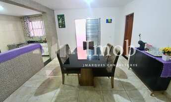 Imagem 7: CASA VERSÁTIL COM POTENCIAL DE RENDA COM SALÃO COMERCIAL AMPLO