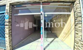 Imagem 3: SALÃO COMERCIAL AMPLO, COM DUAS CASAS NA PARTE INFERIOR