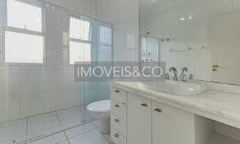 Imagem 6: Casa de Alto Padrão à Venda em Condomínio na Vila Sônia, São Paulo-SP! 4 Quartos, 4 Suítes