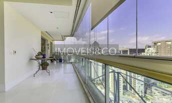 Imagem 4: Imóvel de Alto Padrão: Apartamento de 4 quartos com 3 suítes, 3 salas, 6 banheiros, 5 vaga