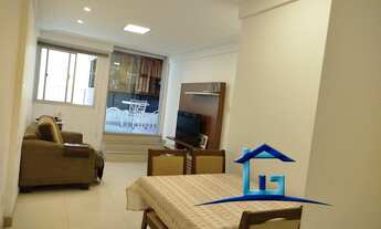 Imagem: Apartamento de 2 quartos, varanda e elevador