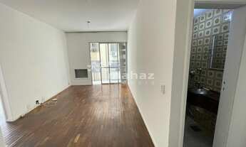 Imagem 3: Próximo Metrô São Francisco Xavier. Varanda, 2 quartos, dependencias e garagem, portaria 2