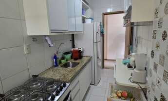 Imagem 4: VENDO APARTAMENTO COM 3 QUARTOS NO COSTA AZUL