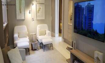 Imagem 2: 3 dormitórios, 1 suítes, 4 banheiro, 2 vagas na garagem, 108M² de Área Construída