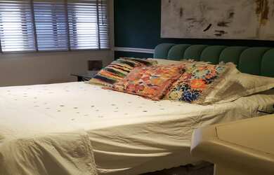 Imagem 7: 4 dormitórios, 4 suíte, 7 banheiro, 2 vagas na garagem, 592M² de Área Construída