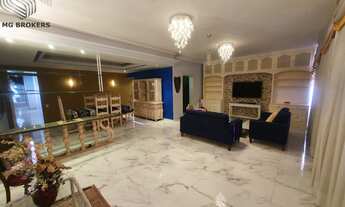 Imagem: 4 dormitórios, 3 banheiro, 1 vaga na garagem