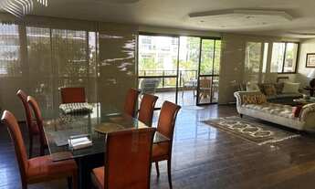 Imagem 2: 4 dormitórios, 3 suíte, 5 banheiro, 3 vagas na garagem, 280M² de Área Construída