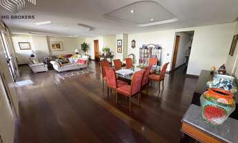 Imagem 4: 4 dormitórios, 3 suíte, 5 banheiro, 3 vagas na garagem, 280M² de Área Construída