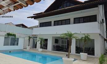 Imagem: 5 dormitórios, 4 suíte, 6 vagas na garagem