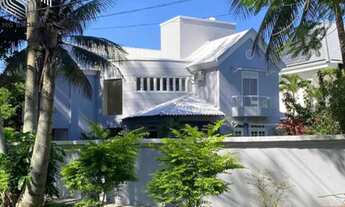 Imagem: 8 dormitórios, 4 suíte, 7 banheiro, 5