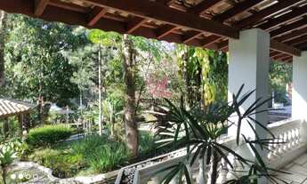 Imagem 4: Chácara Á VENDA R$650.000,00 - natureza, piscina, área de lazer, casa de hóspedes e muito