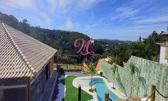 Imagem 4: Chácara à Venda em Rio Acima, Jundiaí-SP: Piscina com Cascata, Salão Gourmet e Suíte Espaç