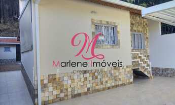 Imagem: Casa de 3 Quartos com Área Gourmet no Parque