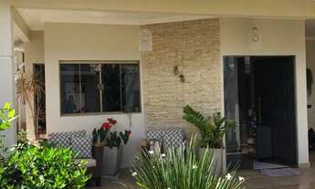 Imagem 2: Casa - Quatis Casa com 3 dormitórios