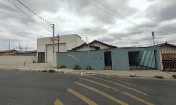 Imagem 2: Casa para venda em Ribeirão das Neves, bairro Centro