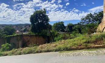 Imagem: 400M² de Área Total na Alameda Das Perobas