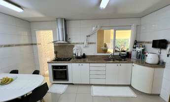 Imagem 3: Casa de Condomínio com 3 Quartos e 6 banheiros à Venda por R$ 2.080.000,00